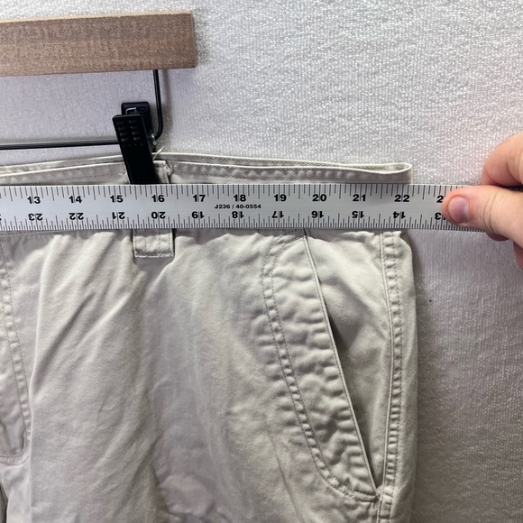 Columbia Cargo Khaki Shorts Men’s 44 Big Men Tan Summer Comfy relaxed 2052 - Picture 3 of 7